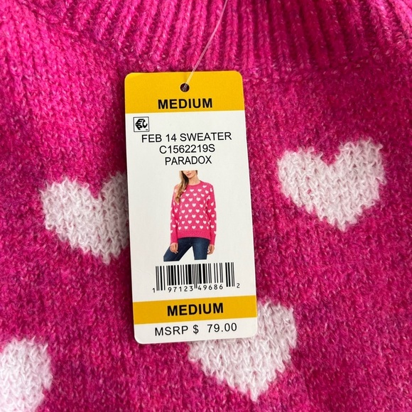NWT Vince Camuto Pink Heart Sweater Size Medium - Picture 6 of 6